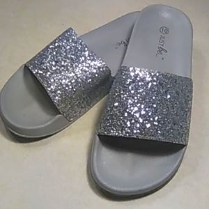 silver sparkle sliders